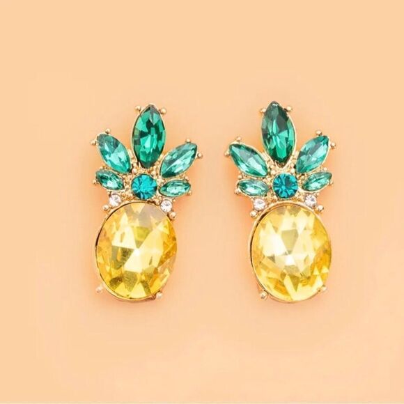 🍍 Betsey Johnson sparkling pineapple studs 🍍 - Picture 4 of 7